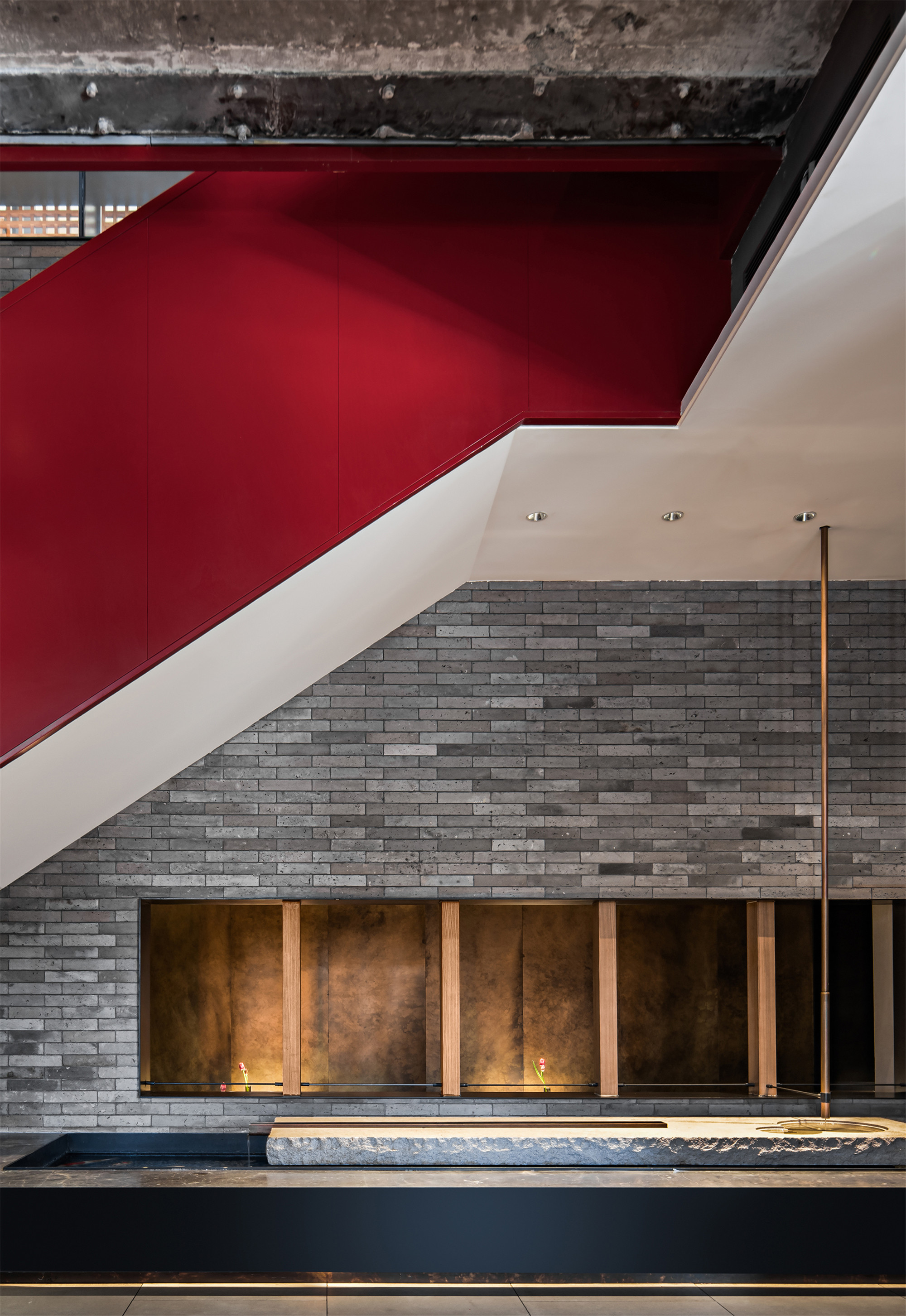 IN.X屋里门外|胡大总店改造