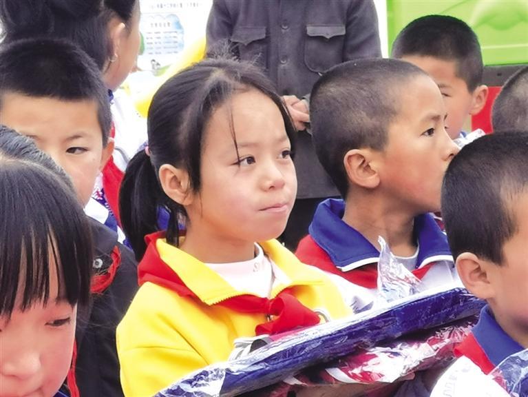 让爱循环 书润心田“云捐书”公益活动走进榆中县桑园子学校和方家沟小学