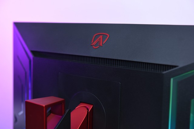 aoc爱攻ag274uxp评测,aoc爱攻ag405uxc测评