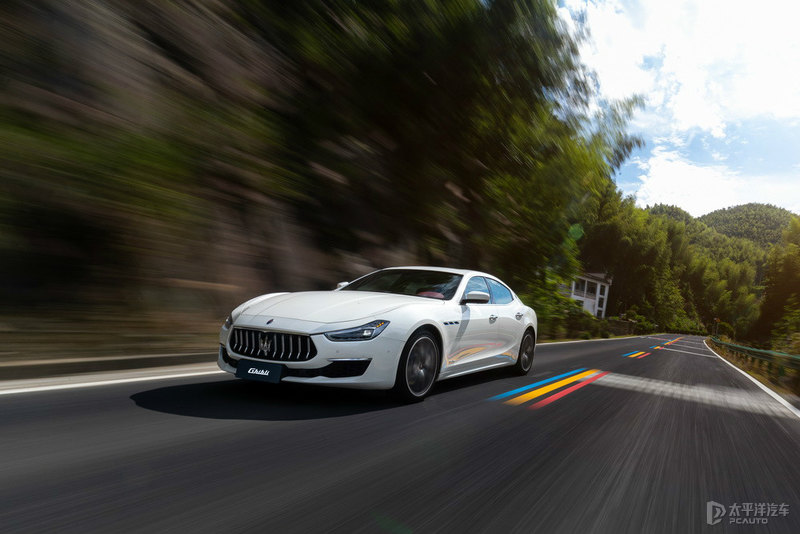 开玛莎拉蒂用车感受,第一次坐玛莎拉蒂的感受