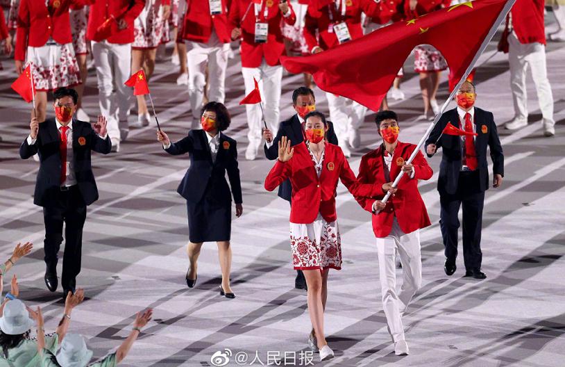 突发！“快倒闭”鸿星尔克销量狂增52倍！网友直接送120年会员，阿迪也倒戈？公司称立志成百年品牌！奥运中国军团刷屏