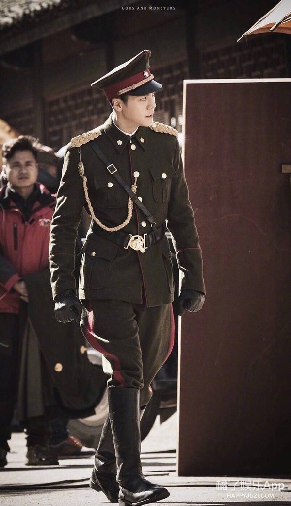 陈伟霆杨洋谁更帅,杨洋陈伟霆电影片段