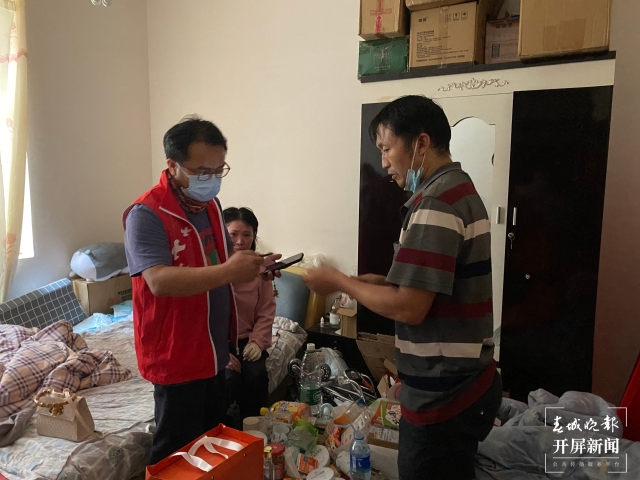 母女二人重度烧伤感动哭了,母女俩烧伤