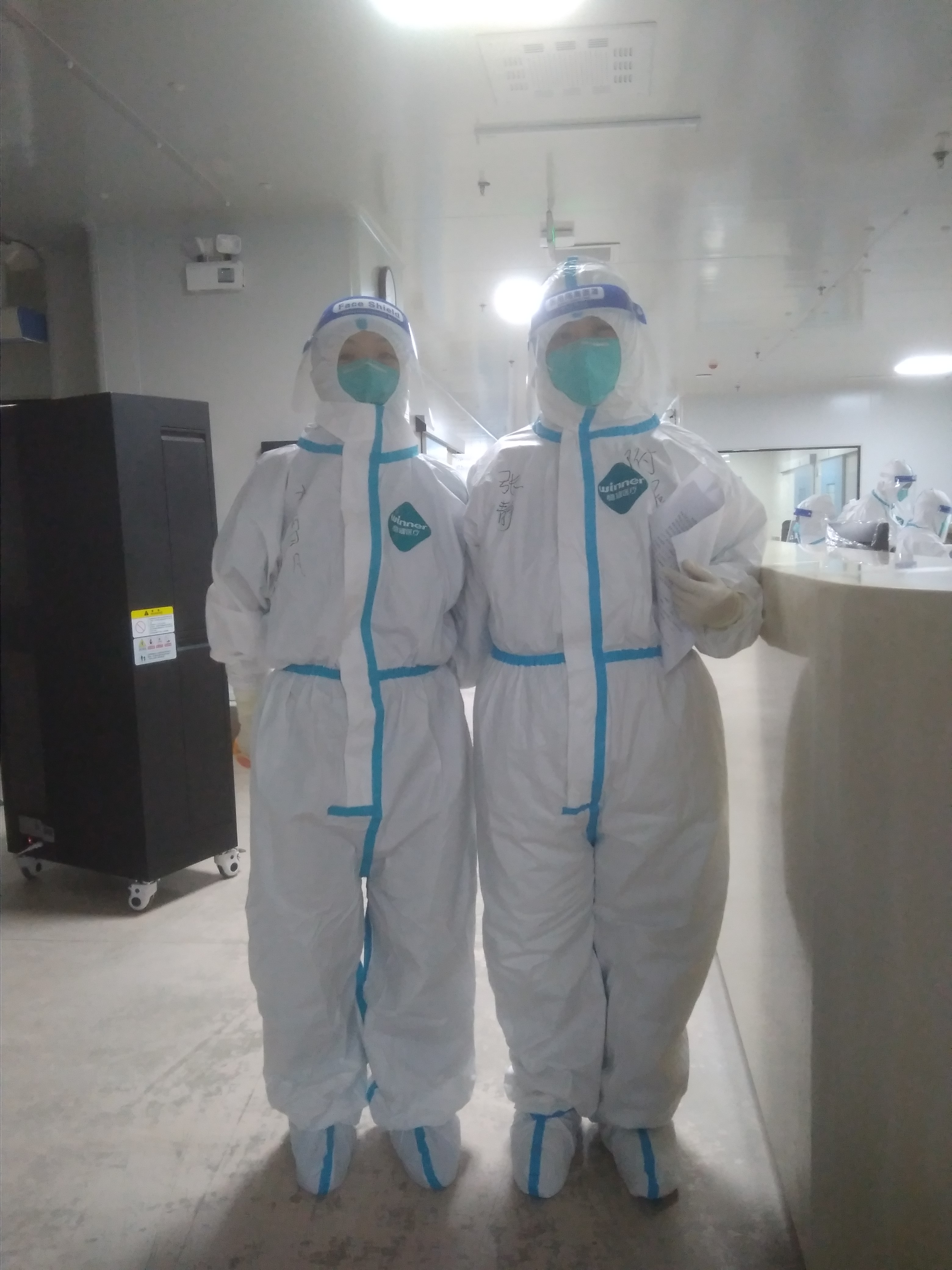 新冠肺炎患者生命通道,一根钢管贯穿医生却靠经验救人