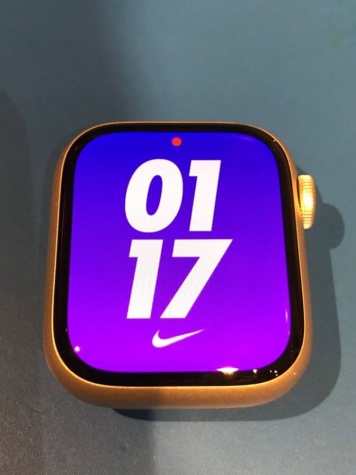 第一批下单客户已到货,applewatch订单