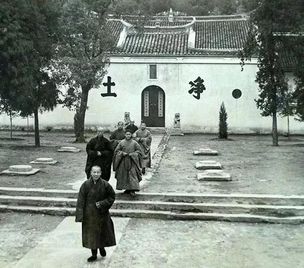 东林寺，一个不小众的地方，但真正懂它的人却很小众