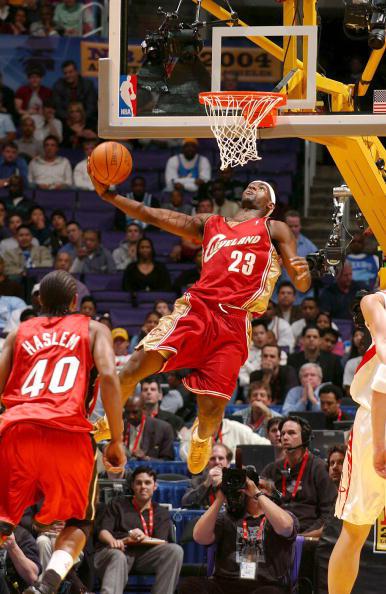 詹姆斯的时代有多久,詹姆斯从骑士到湖人的变化