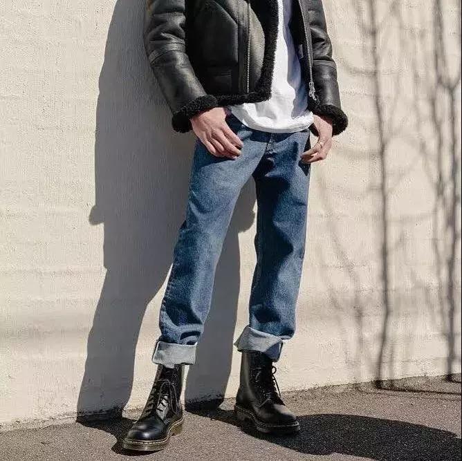 穿马丁靴的男人到底有多帅,穿着最舒服的马丁靴男
