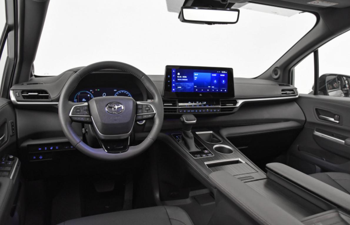 丰田赛那二手,广汽丰田塞纳预售32万元起