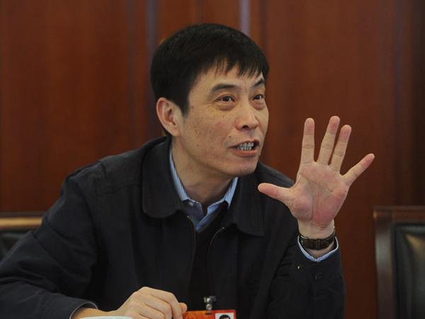 足球高射炮发射视频,足球高射炮表演