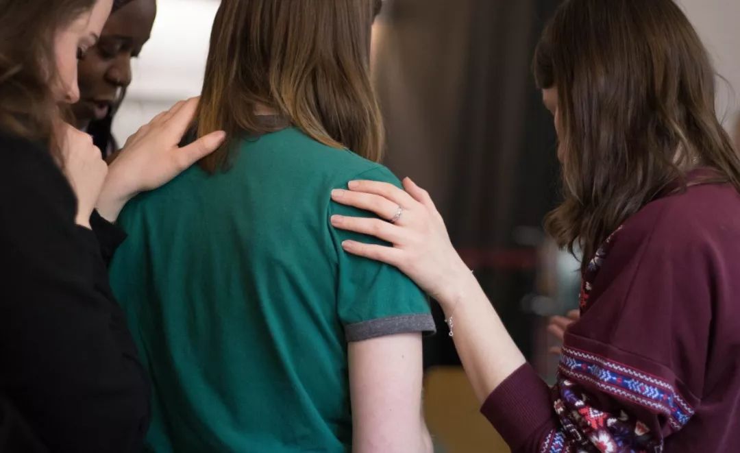 朋友相处最高境界图片,朋友相处最需要的是尊重