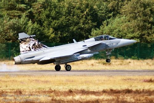 萨博39鹰狮战机,萨博39战斗机怎么样