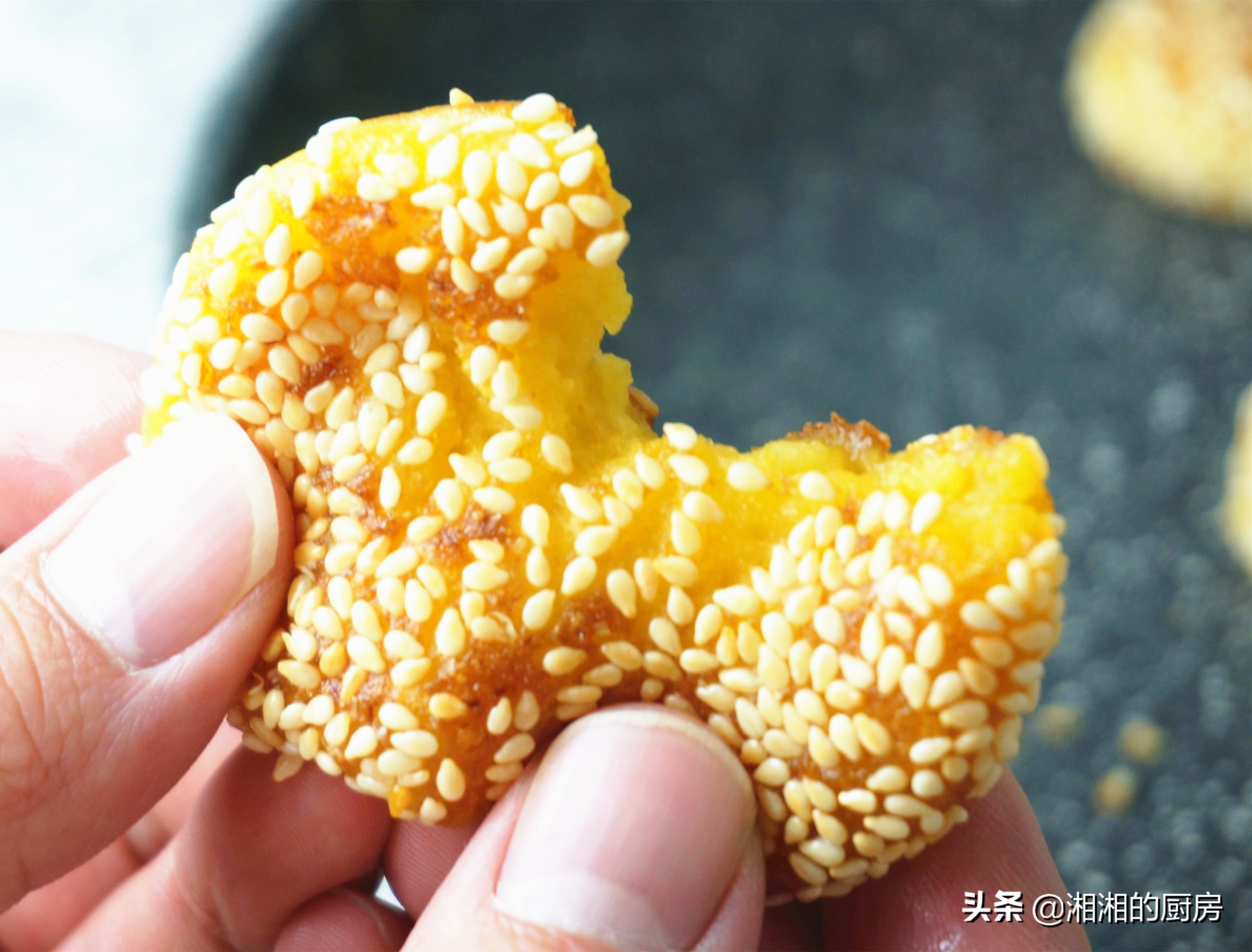 南瓜饼怎么做不粘手,为什么做南瓜饼时总是粘手