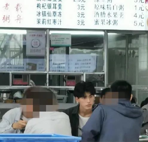 素人帅哥闪照合集,素人帅哥集锦