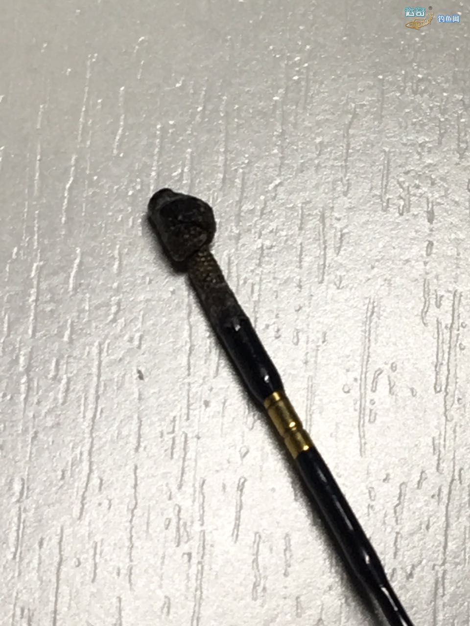 鱼竿小辫不打结绑法,竿稍小辫的正确绑法