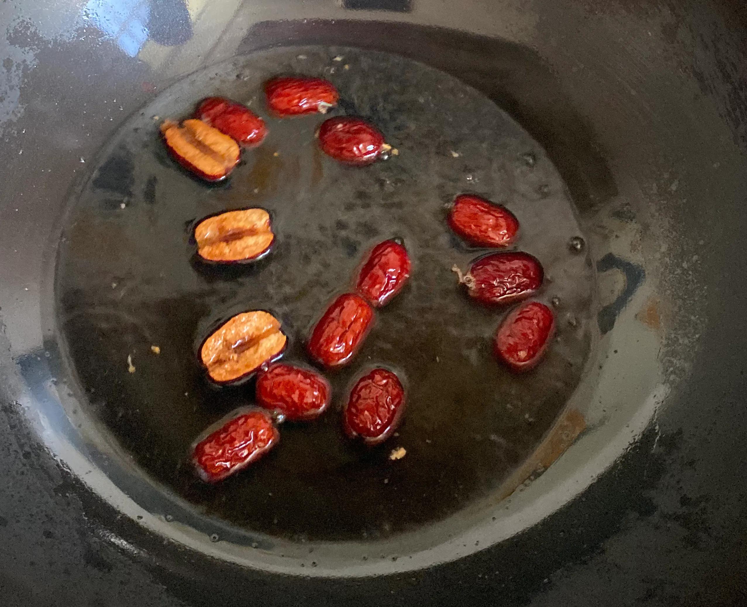 怎么让炒年糕的年糕有韧性,年糕寓意和做法