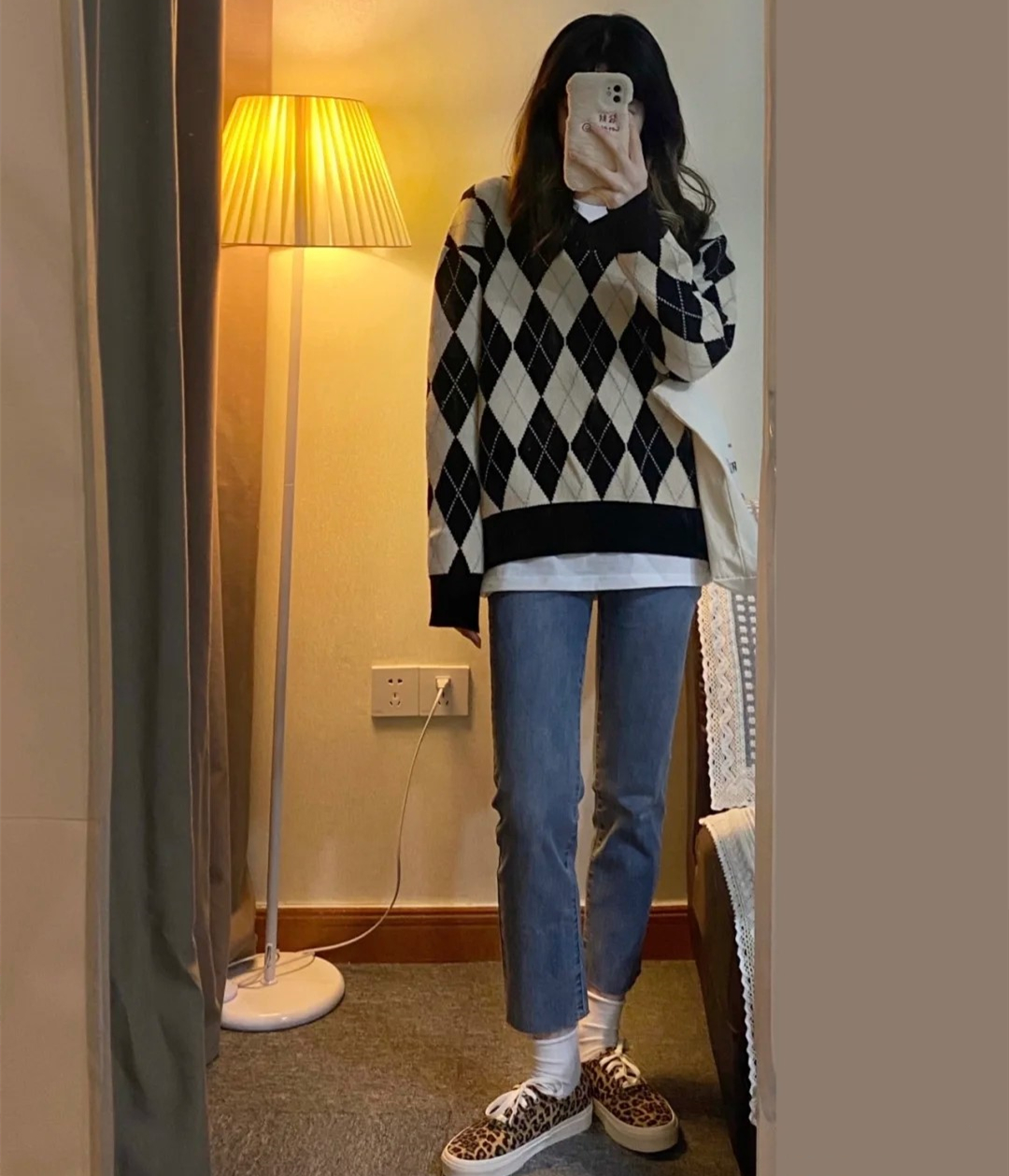 跟着抖音时尚穿搭博主学了一下,跟着博主打卡