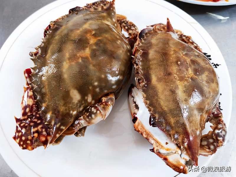 “死螃蟹”上餐桌，被一抢而光，渔家乐老板道出了一个秘诀