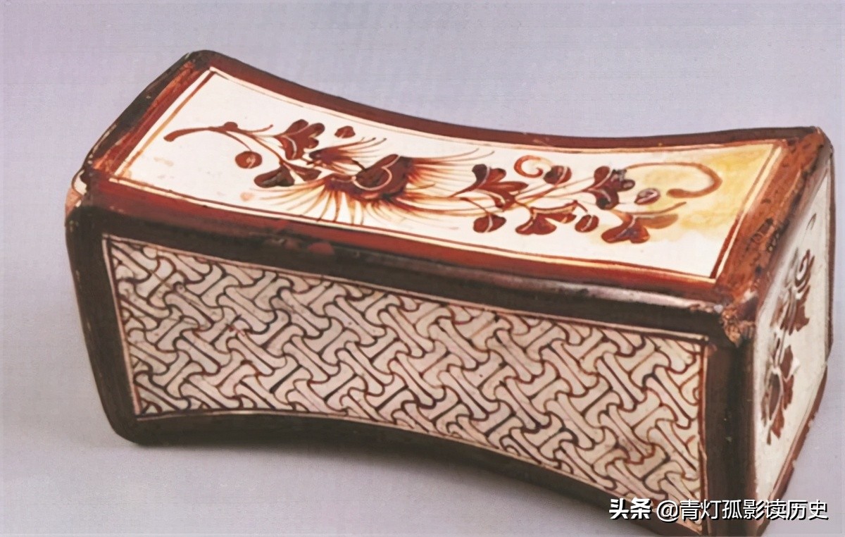 古人枕着瓷枕睡觉舒服吗,睡瓷枕头的好处和坏处