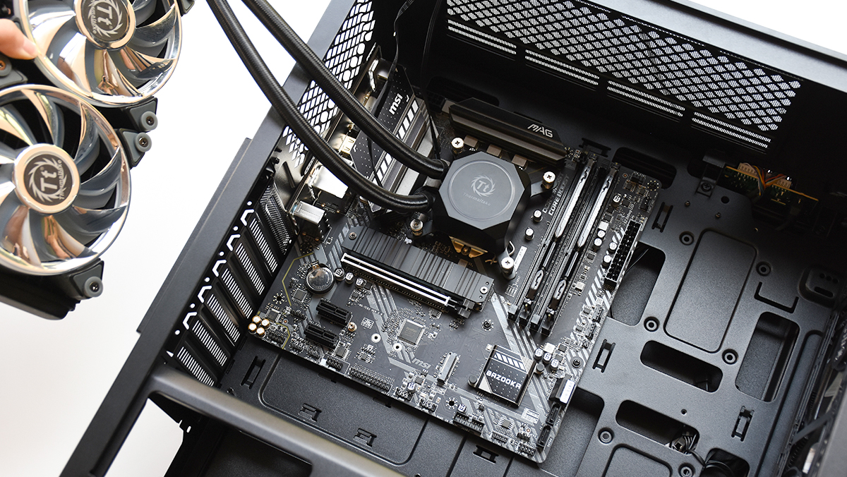 九州风神玄冰50机箱,九州风神玄冰50机箱安装几个风扇