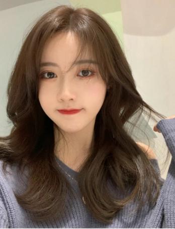 自己如何正确烫头发,为什么烫头发容易翻车