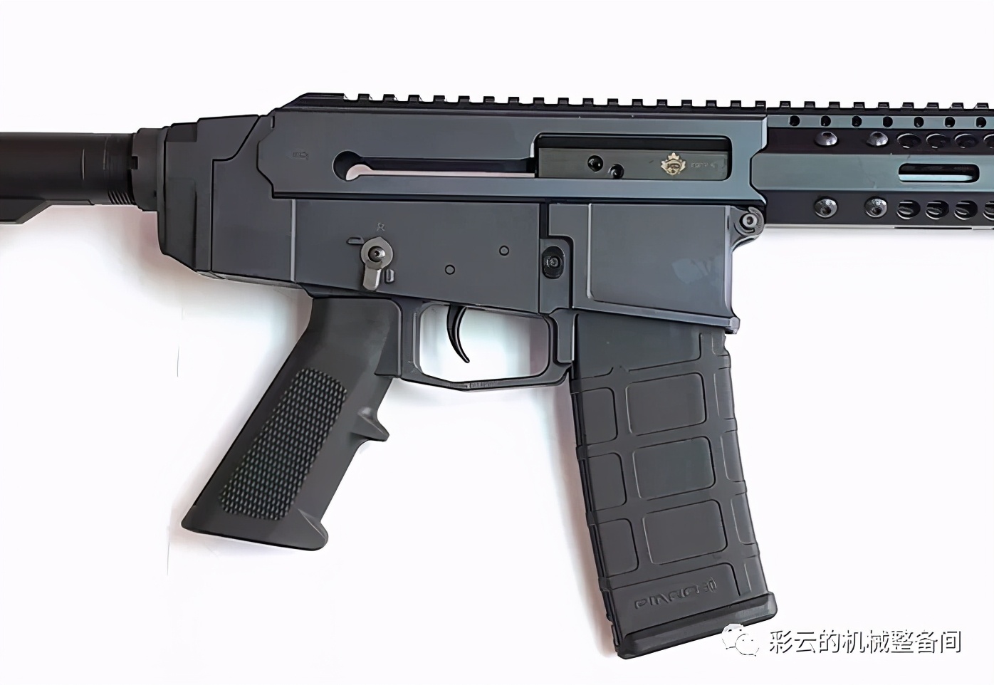 加拿大最严控枪令,加拿大奇葩禁枪令