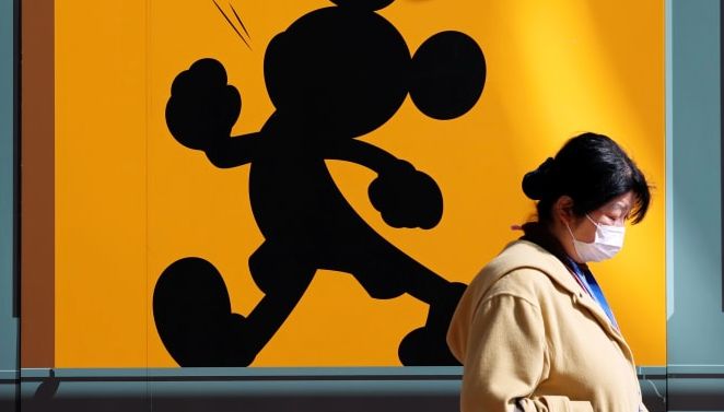 当中国游客宅在家，全球经济面临前所未有的危机