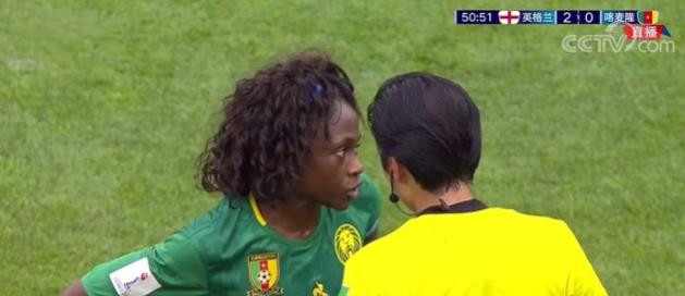 世界杯比赛罢赛,中国足球队员对裁判吐口水