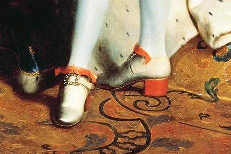 高跟鞋的前世,高跟鞋的前世故事