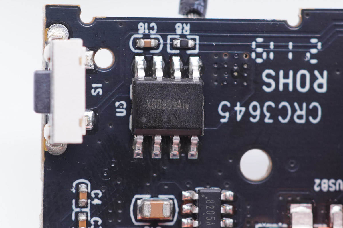 移速10000充电宝拆解视频,充电宝正确拆解