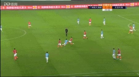 中超垫底队0-3惨败申花领跑保级组,中超第11轮战报