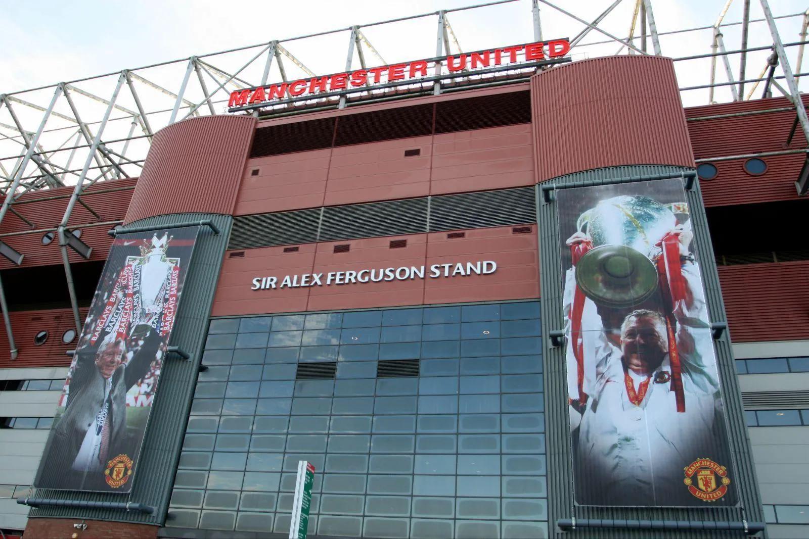 老特拉福德球场英格兰队,老特拉福德球场曼联标志