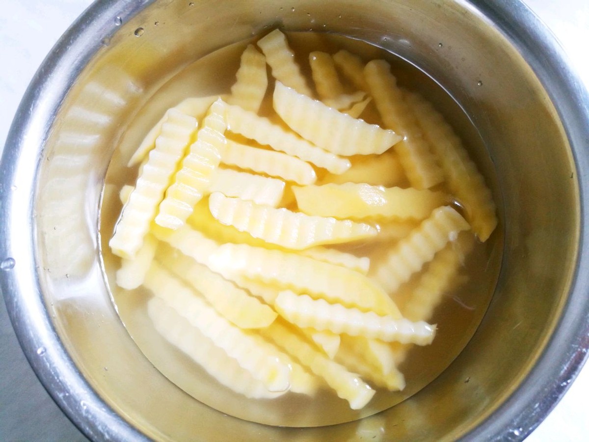 超辣狼牙土豆做法,凉拌狼牙土豆的做法儿童