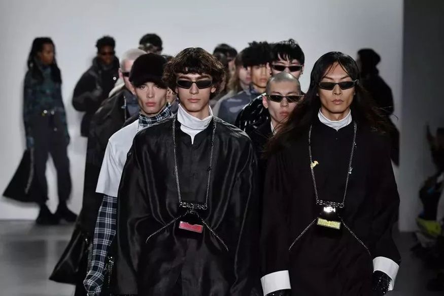 从小作坊到七八百人的工厂,太平鸟制衣厂活动