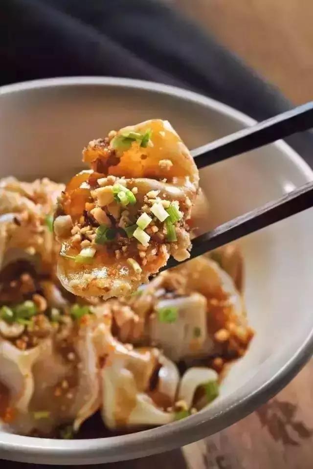 饺子馆哪个菜品好吃,新开的饺子馆特别好吃