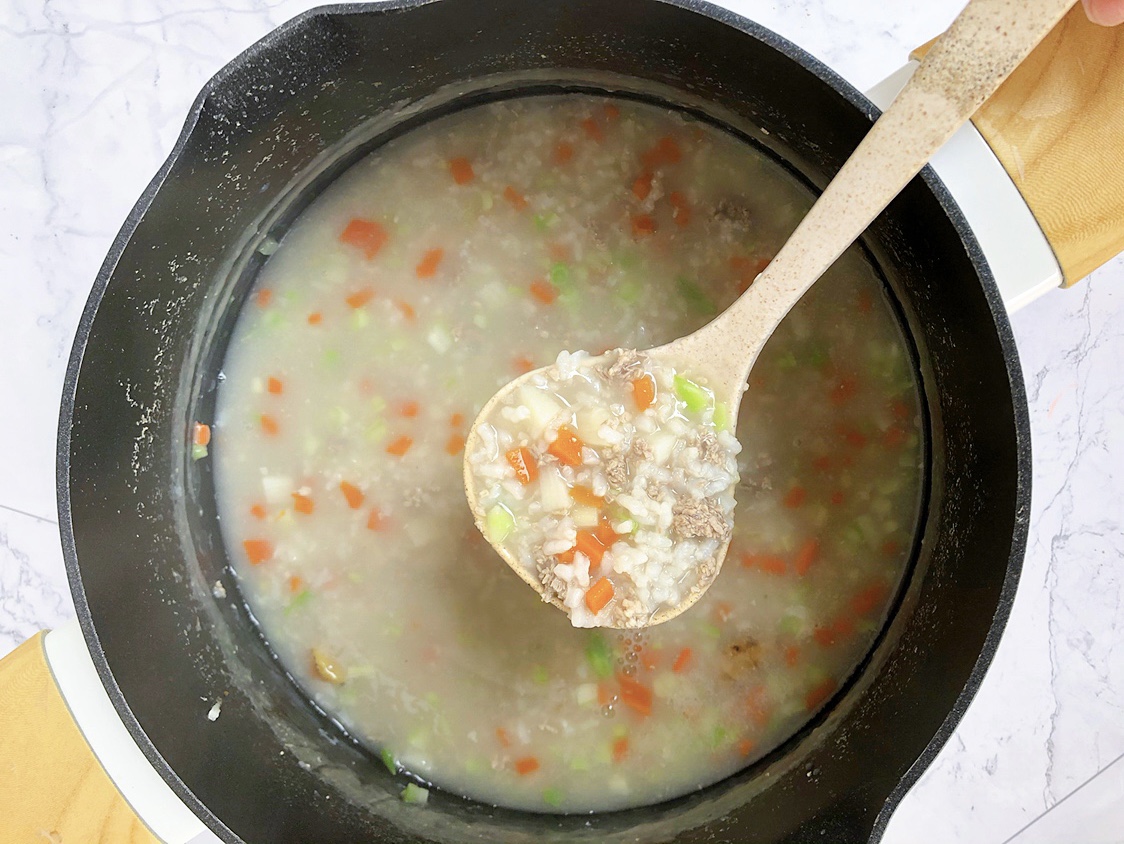 秋季润肺养胃粥早餐做给家人吃吧,秋季养生粥多喝养胃还能解决秋燥