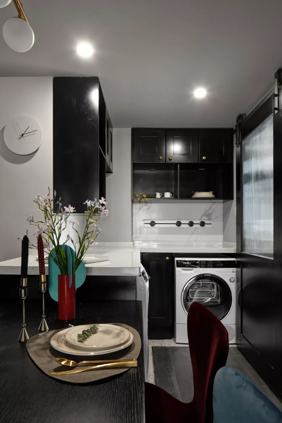 75平现代高级灰轻奢装修风格,75平现代简约风格