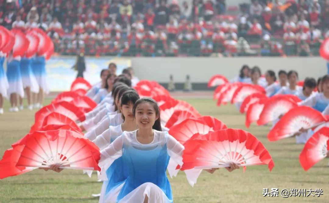 郑州大学阳光运动会800米,郑州大学春季运动会