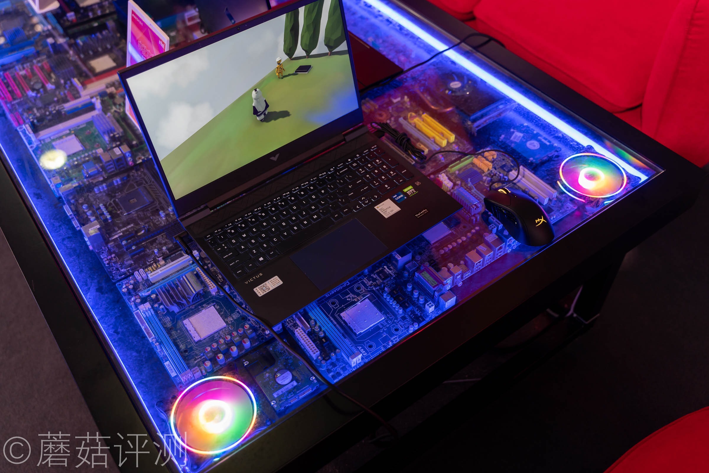 又有啥好玩的？蘑菇带你逛ChinaJoy2021，硬件、车和漂亮的小姐姐