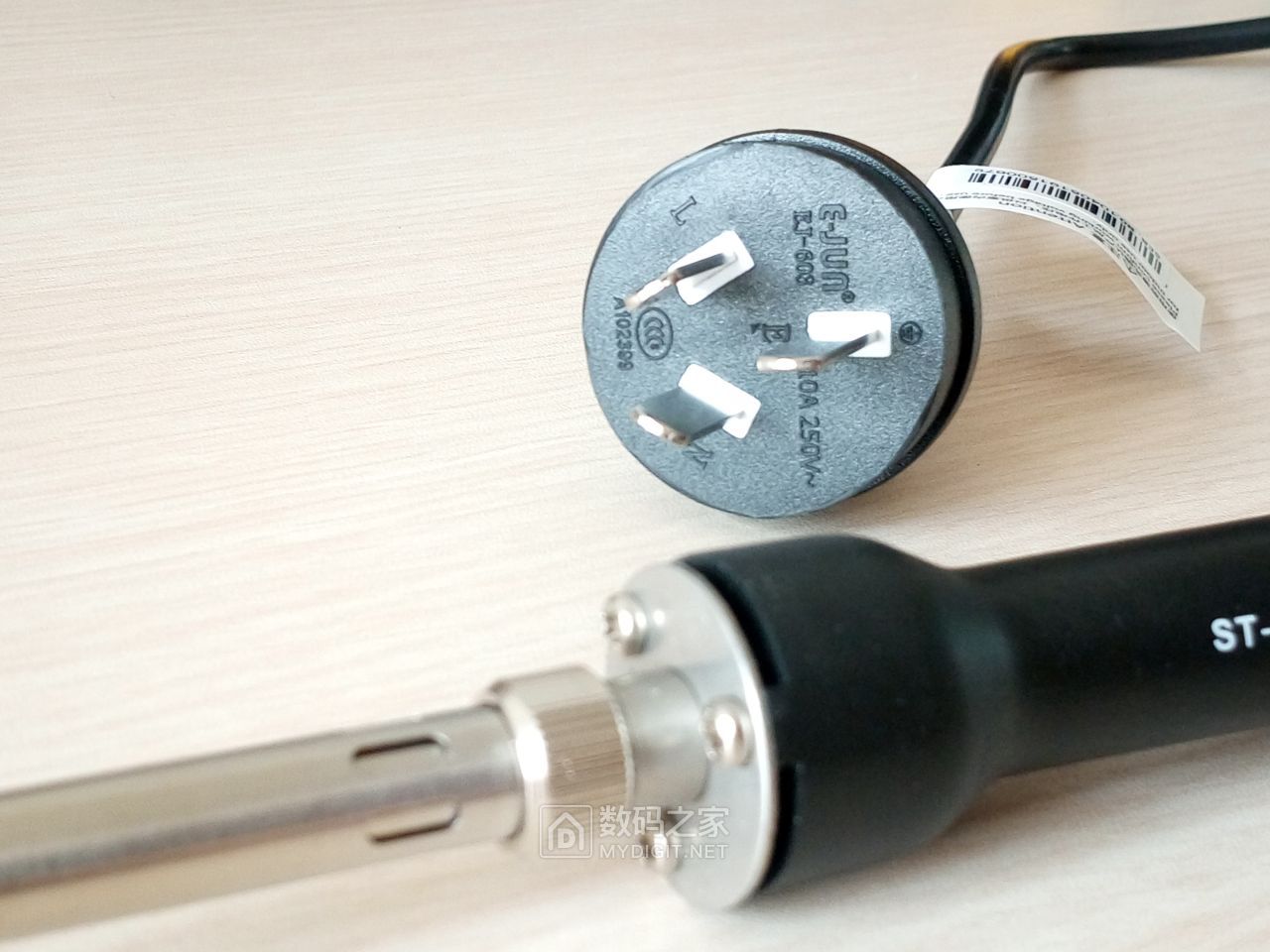 安泰信st60电烙铁,安泰信938d恒温烙铁怎么换芯