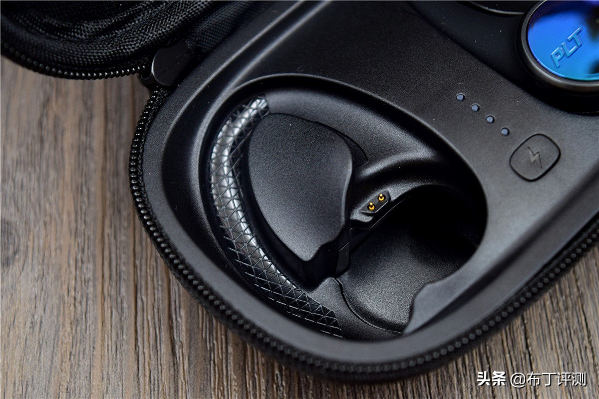 目前最好的真无线耳机评测,最顶级真无线蓝牙头戴式耳机评测