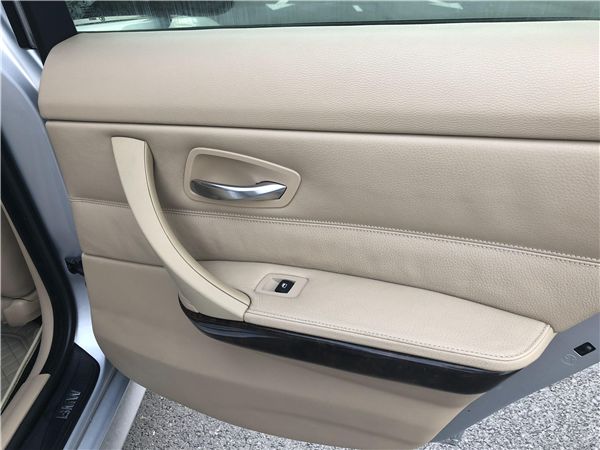 2009宝马320i车况,老款宝马320i二手车