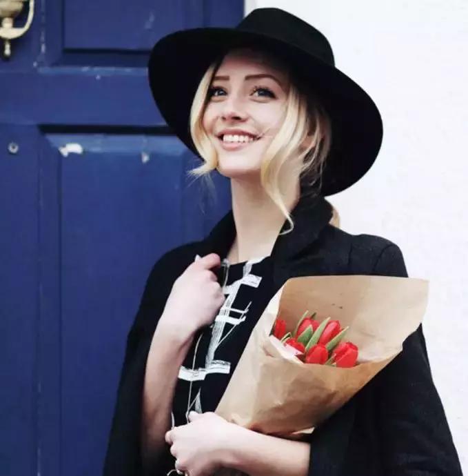 大饼脸买什么帽子,大饼脸戴什么帽子好看