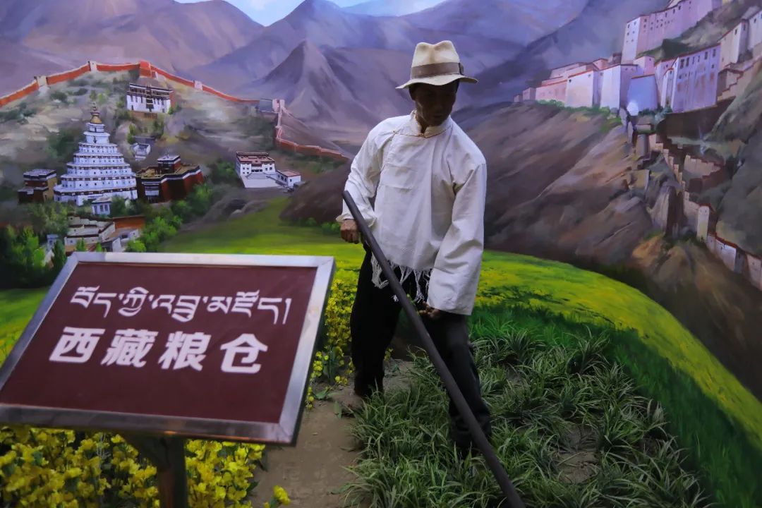 西藏抗英战争纪念碑实拍,抗英战争中的英雄之城