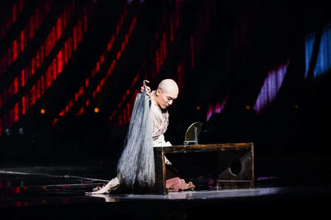 裘继戎惊鸿讲了什么,裘继戎跨界舞蹈惊鸿惊艳全场