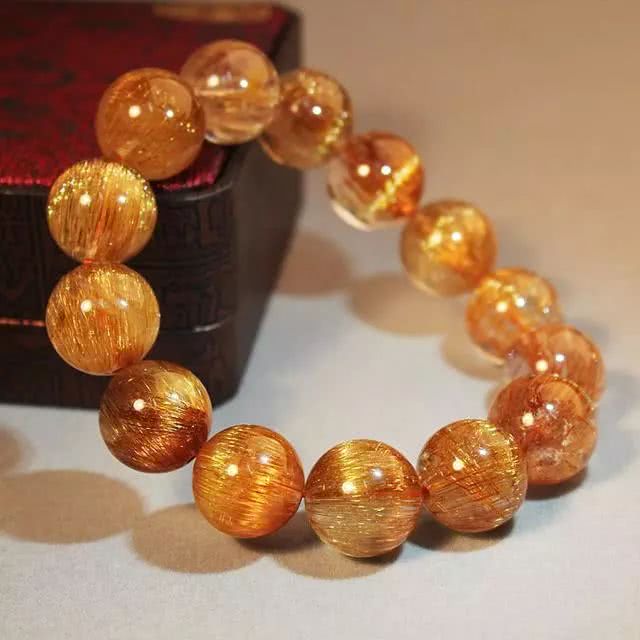 男人值得佩戴的文玩,文玩男士必备四大配饰