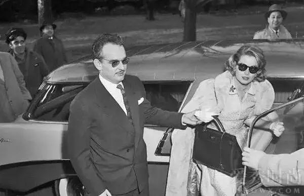 好用不过时的经典包包,十款永不过时的包百搭