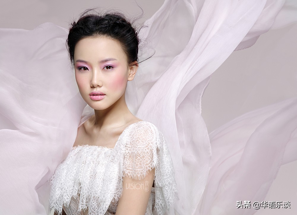 庄心妍和什么歌手同台过,庄心妍是怎么做到歌红人不红的