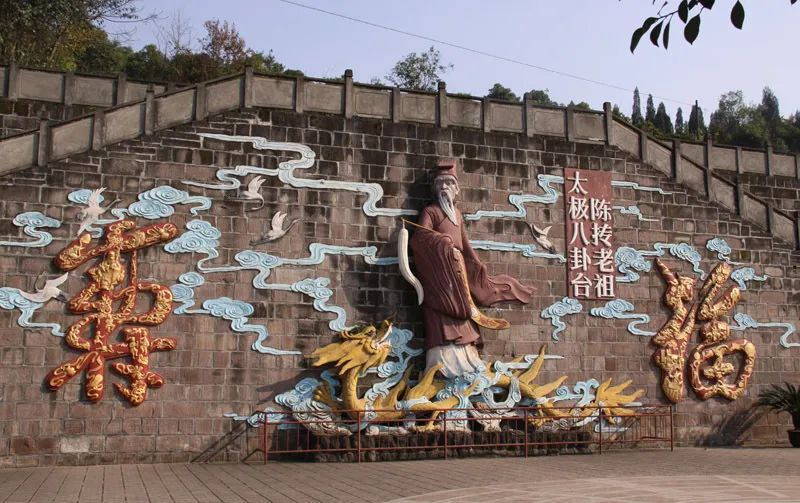 椋庣墿涔嬮兘,椋庣墿鍥涘窛