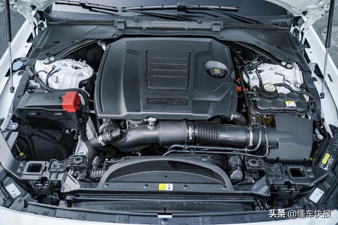 陈震试驾捷豹xfl2021款试驾视频,沉浸式体验24款捷豹xfl尊享豪华